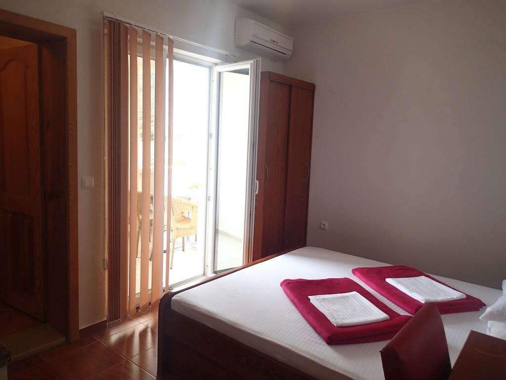 Villa Bosac Gradac  Kamer foto
